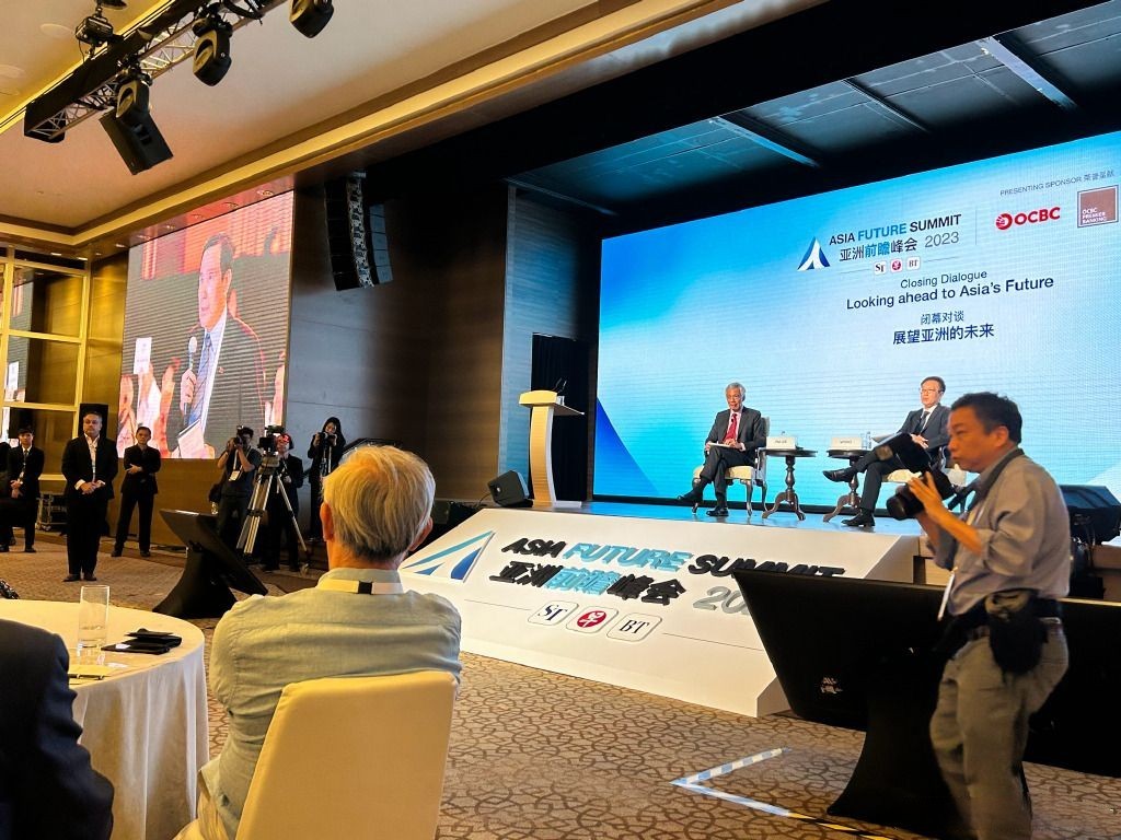 马英九建议新加坡举办两岸对话会，李显龙回应