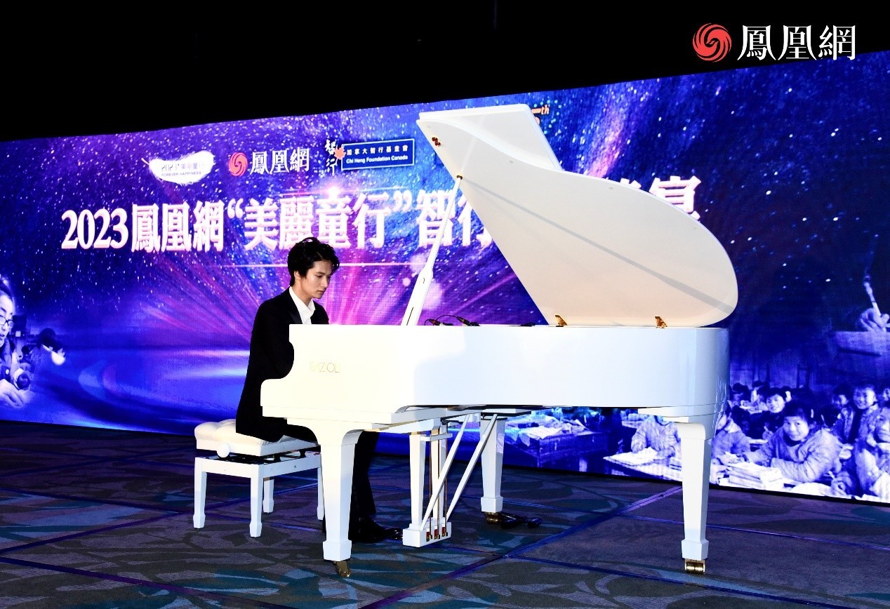 魔指精灵钢琴家汤珏晨现场演奏中外钢琴名曲