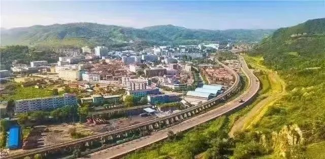 撕掉“标签” 华亭千年古镇华丽蝶变