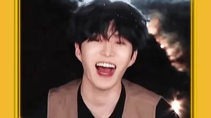 浪漫杀手范丞丞搞破坏 被沈腾掐住命运的后脖颈