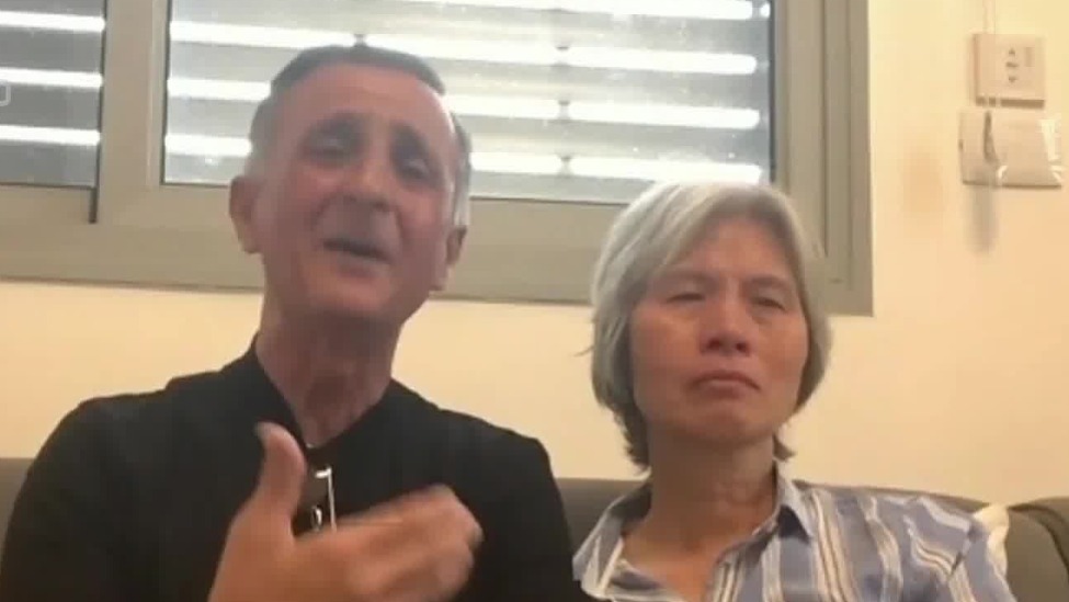 凤凰独家｜被绑架中以混血女孩的父母：希望中国人帮助我们