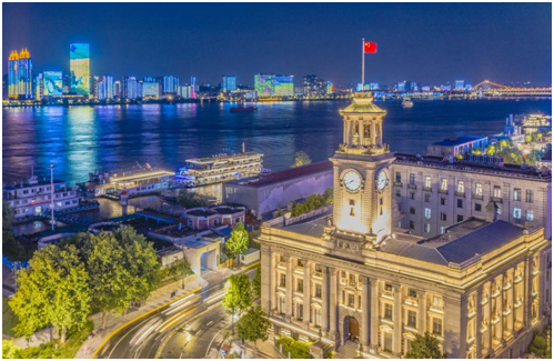 江汉关大楼是万里茶道最大贸易集散地汉口的海关办事机构。（赵广亮 摄影）