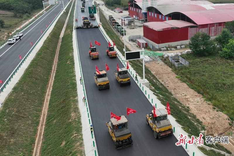 天水至庄浪高速公路项目建设现场