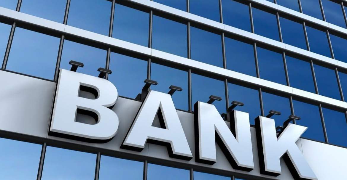 汇金公司增持四大行 银行股盘初直线拉升_凤凰网