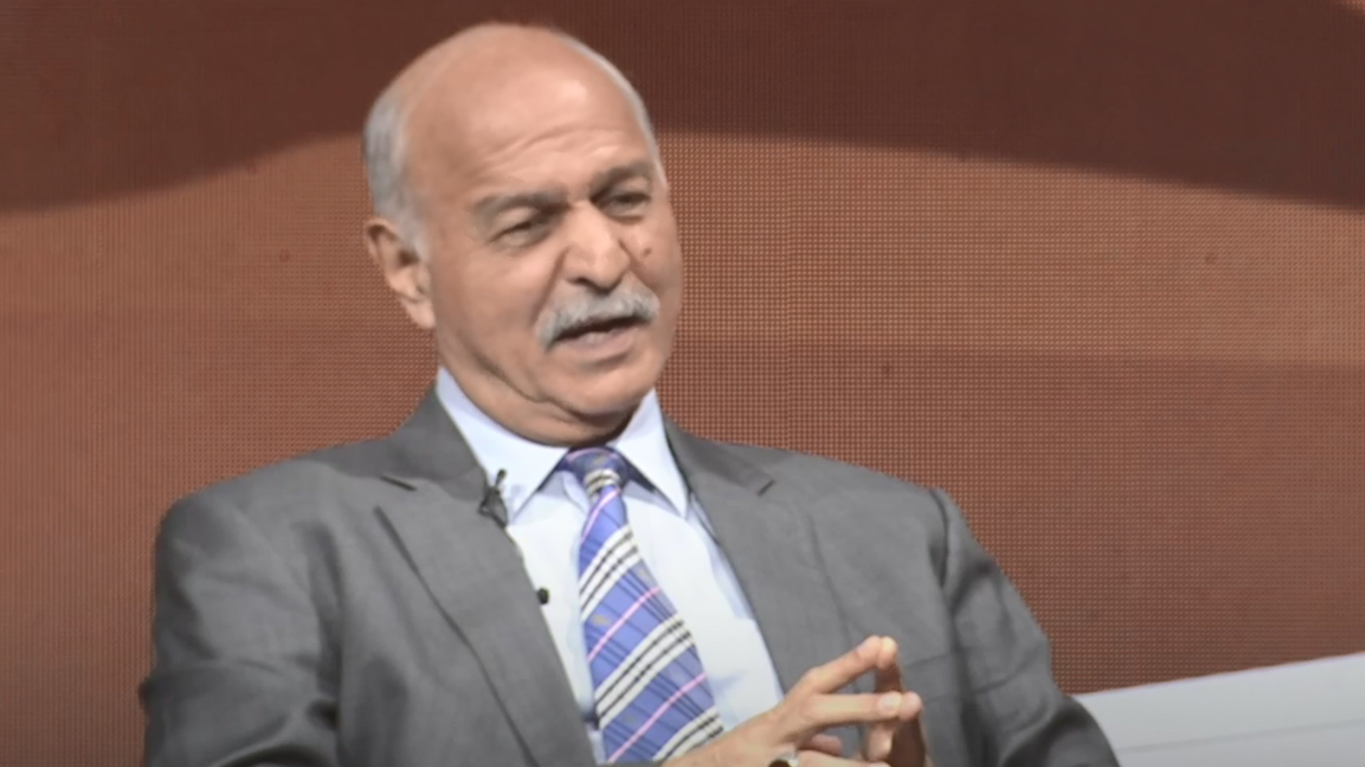 巴基斯坦议员：美欧一边嘲笑批评，一边又模仿中国先后推出基建计划，印证了“一带一路”倡议的成功