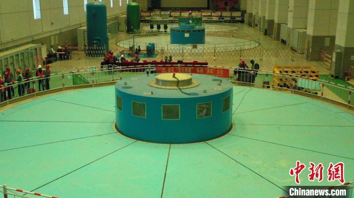 图为李家峡水电站机组。(资料图) 李鑫业 摄