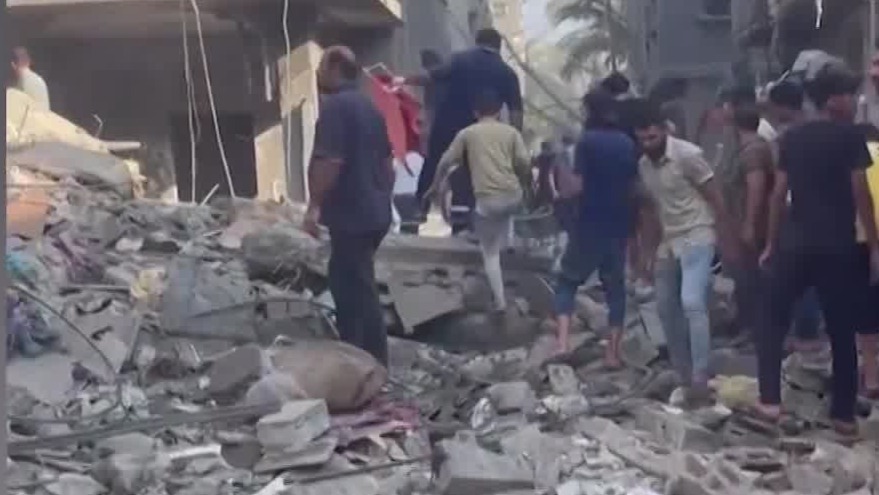 以色列否认袭击加沙撤离平民，记者公布伤亡画面