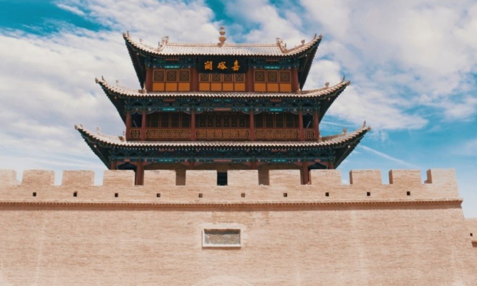 漫步嘉峪关,感受古丝绸之路的千年气魄凤凰网甘肃_凤凰网