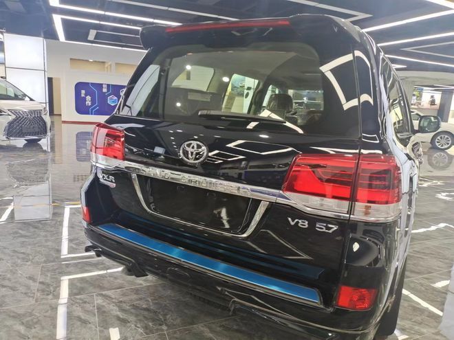 丰田酷路泽5700大排量自吸v8最后一批_凤凰网汽车_凤凰网