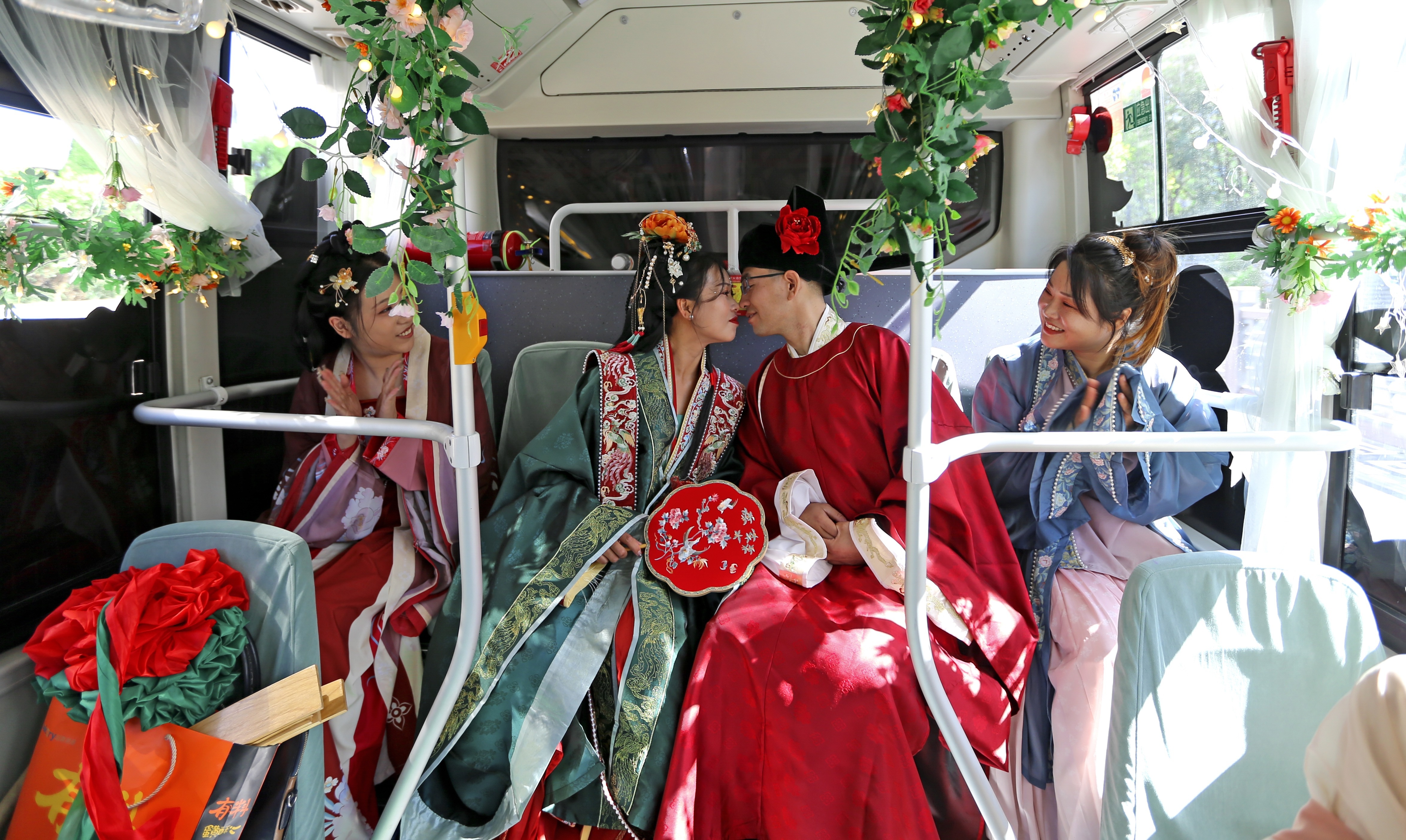 浪漫!徐州1314公交定制巴士,见证爱情时刻