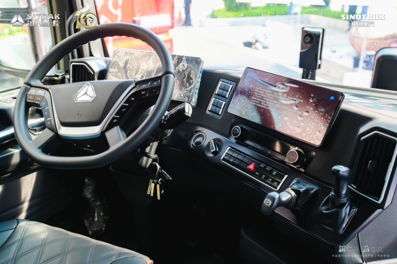 全新汕德卡G7H产品闪耀上市,以突破铸造高端重卡新传奇!