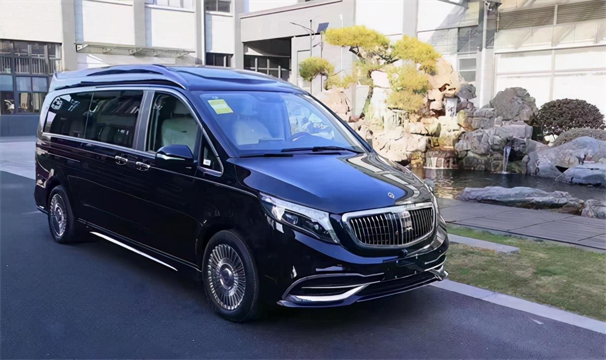 >凤凰网汽车>庆阳>降价>正文>奔驰高顶商务车整车外形尺寸5400mm