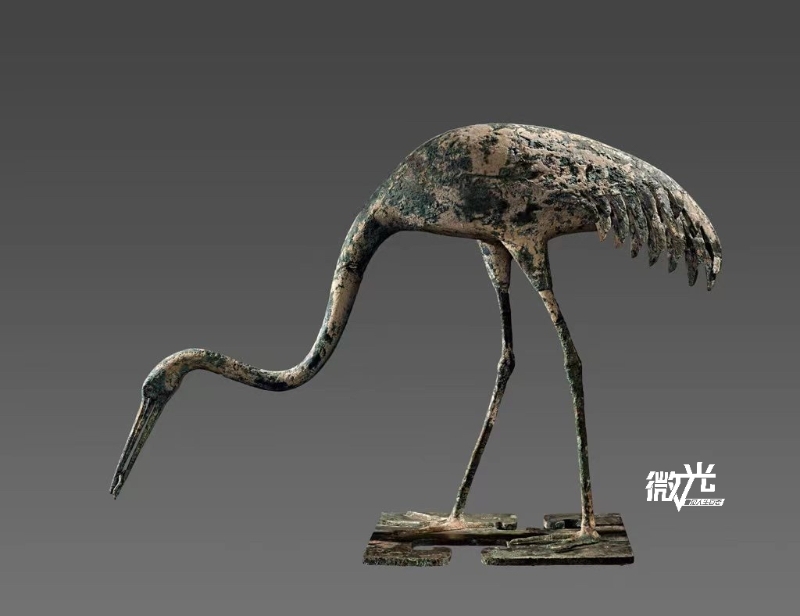 25号彩绘青铜水禽修复后