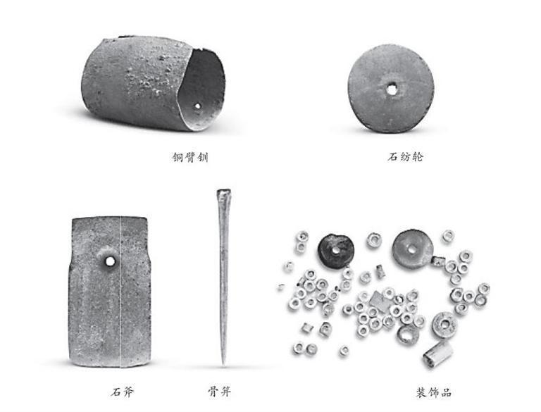 寺洼文化遗址出土的各类器物