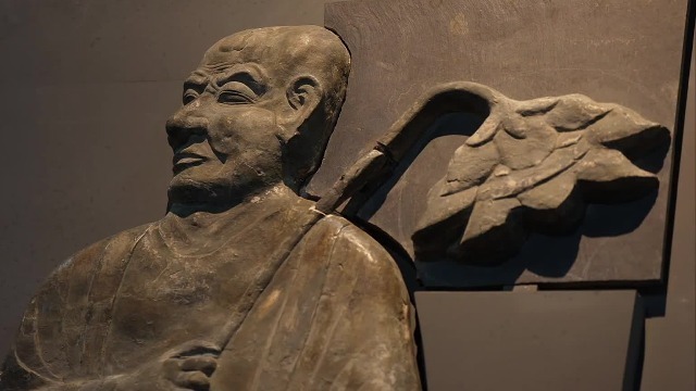 2001年加拿大国家美术馆归还摩诃迦叶罗汉像,拉开龙门石窟文物回家的