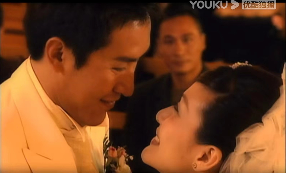 三人行，必有一人心情宛如在车底。