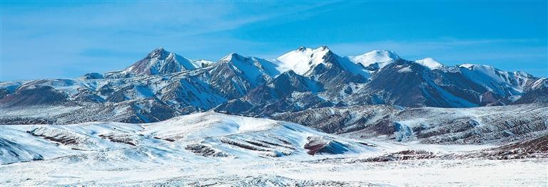 祁連山主峰雪山群　吳瑋