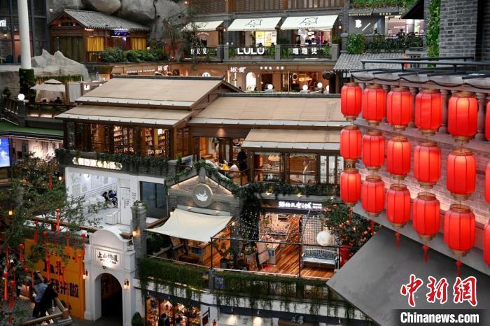 近年来，“这有山”成为了各地游客打卡的热门“网红地”。林刚 摄