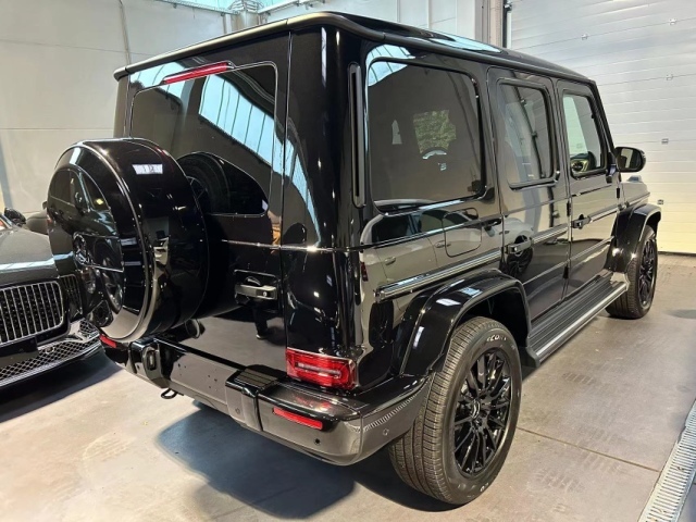 24款欧规奔驰g400d柴油西安140起售