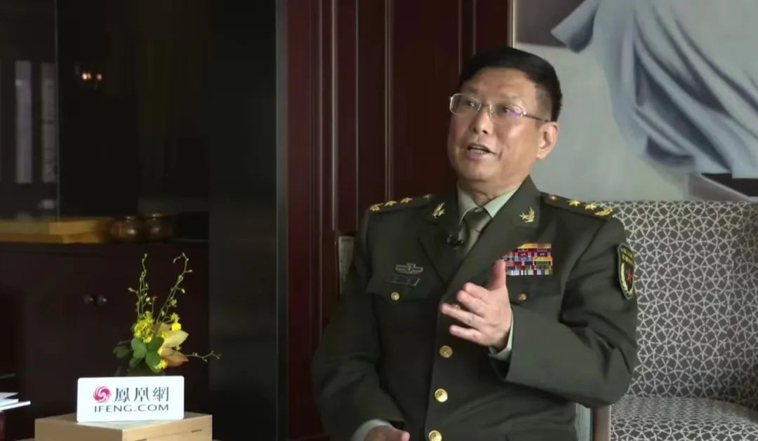 凤凰专访何雷将军:如何看待新加坡防长3点对华建议?