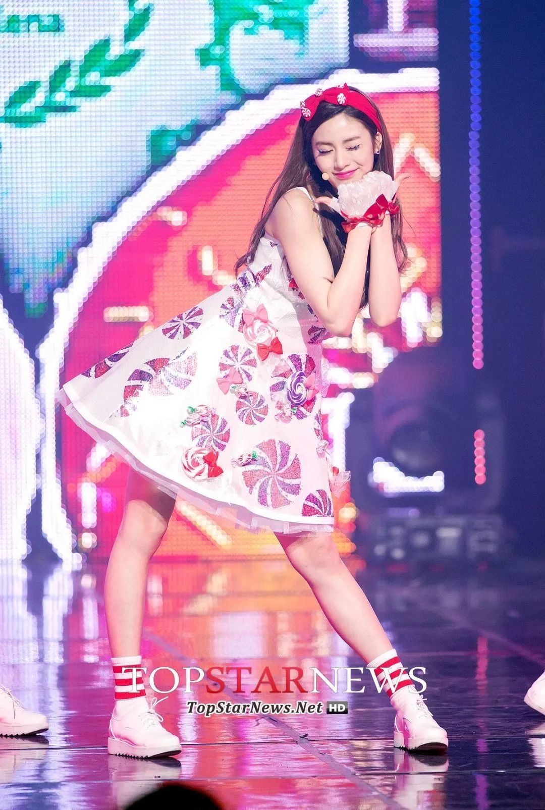 最美的明星排行榜_2023年韩国最美女爱豆排名:BLACKPINK全员掉出前十,冠军令人惊喜