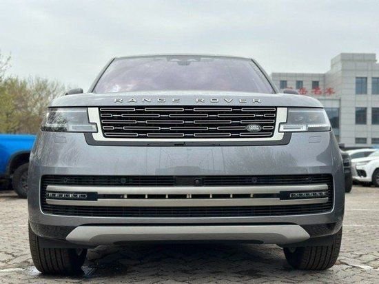 全新一代23款路虎揽胜国六现车60万起