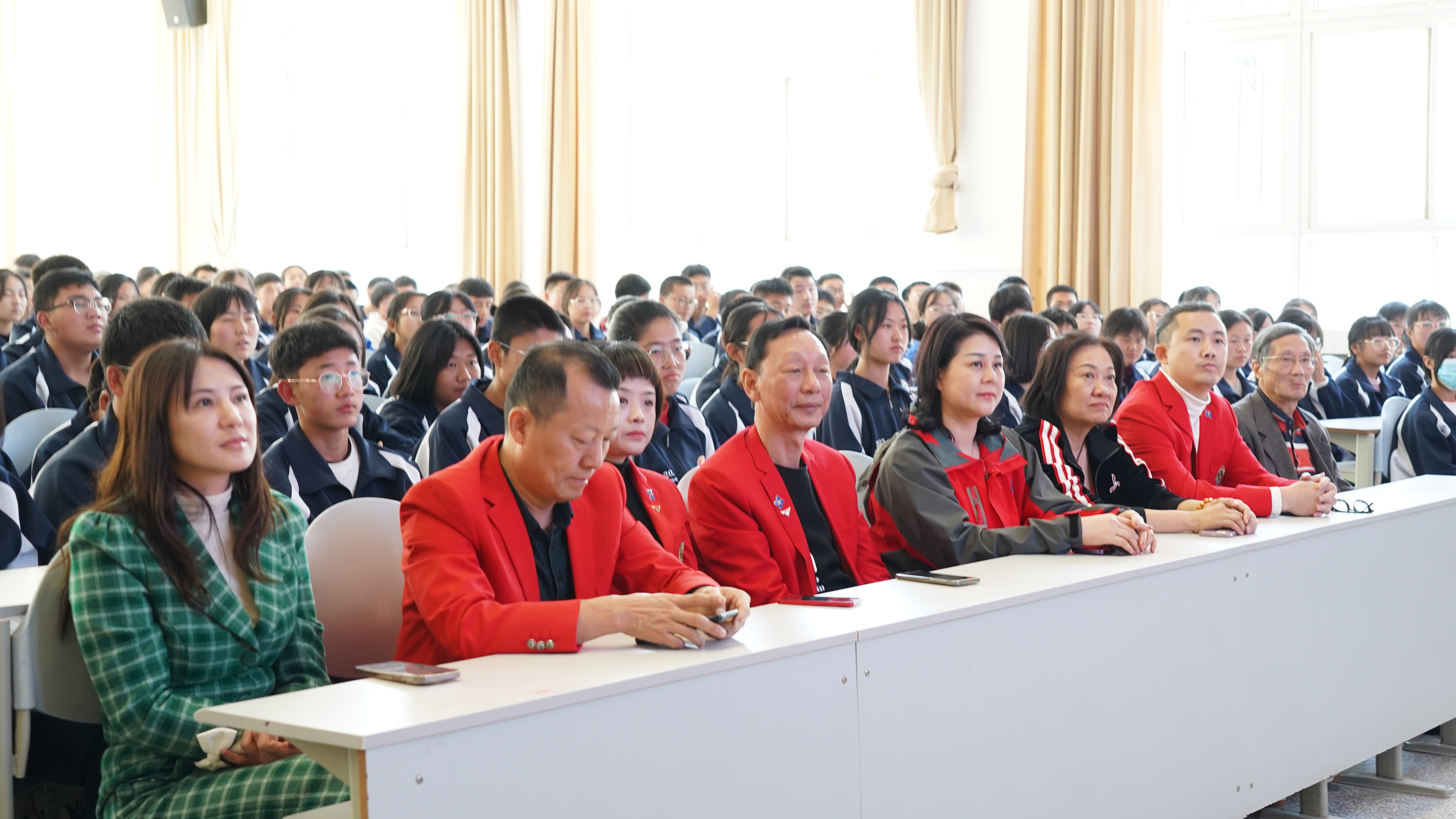 这场献爱心活动温暖了静宁校园……