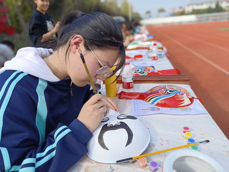 非物质文化遗产进校园系列活动启动仪式在高陵四中教育集团昭慧校区召开