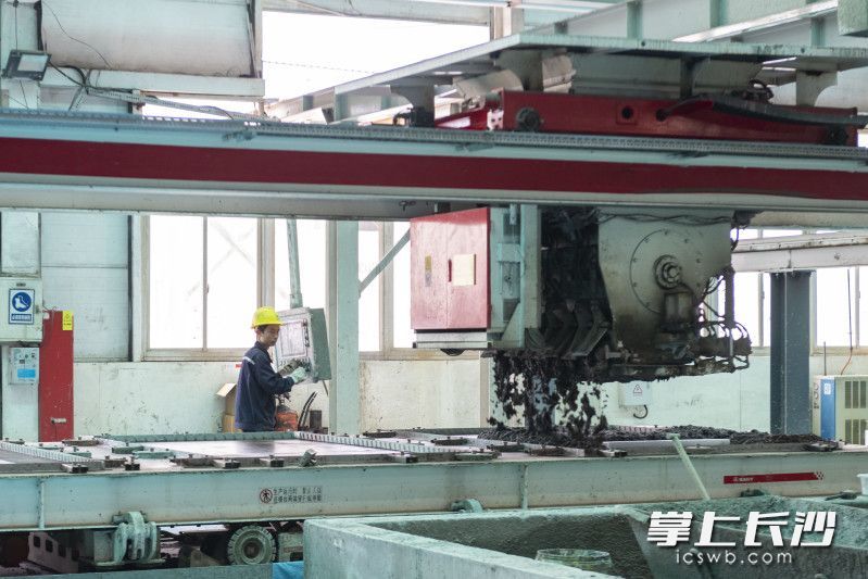 三一筑工㮾梨数字工厂。长沙晚报全媒体记者 郭雨滴 摄