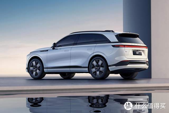 懂车帝AEB测试,揭开了多少“最强智驾”的遮羞布?