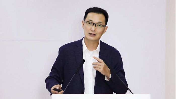 张斌谈扩大消费:扩大政府债务以提高全社会金融资产,进而提高全社会收入_凤凰网