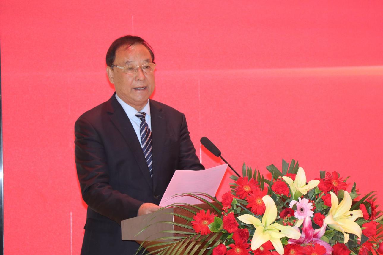 力诺集团党委书记孙庆法致辞