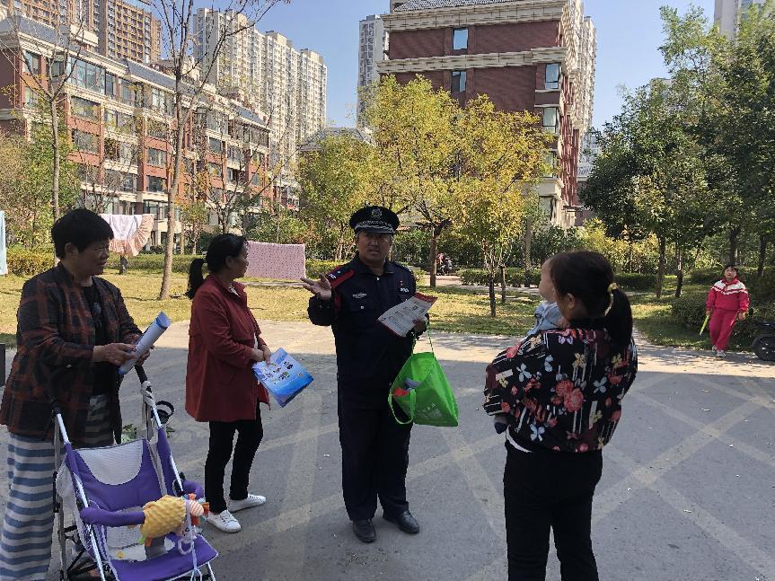 济宁市观音阁派出所开展侵财案件防范宣传 为群众安全感“加码”