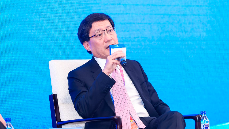 林天福:我们发展蓝图就是要把香港机场,由一个城市机场转变成为一个机场城市_凤凰网