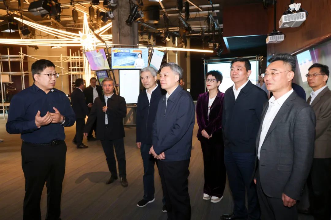 记者节来临 刘捷走访慰问杭报集团杭州文广集团凤凰网浙江_凤凰网