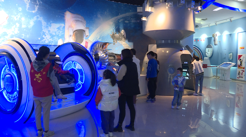 科技馆强调展品 B12431568802E8022CFBC2401082B60D481B4F8D_size694_w846_h472.png