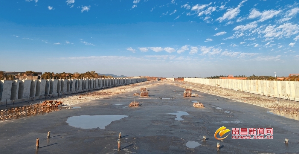 南昌地铁1号线北延高架段全线贯通（图）