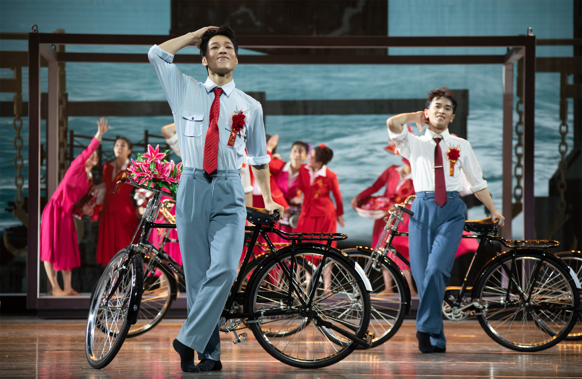 《东方大港》登陆文化码头 “宁波演艺”再一次亮相国际舞台