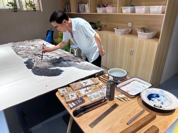 社区嵌入“微”养老 家门口就有养老服务站