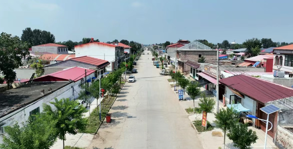 路域环境整治后的怀德营村