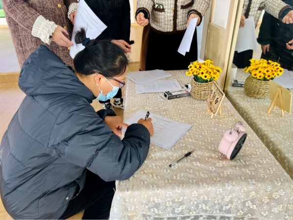 家园携手 共育花开——来安县新安镇中心幼儿园召开家委会和伙委会会议凤凰网安徽_凤凰网