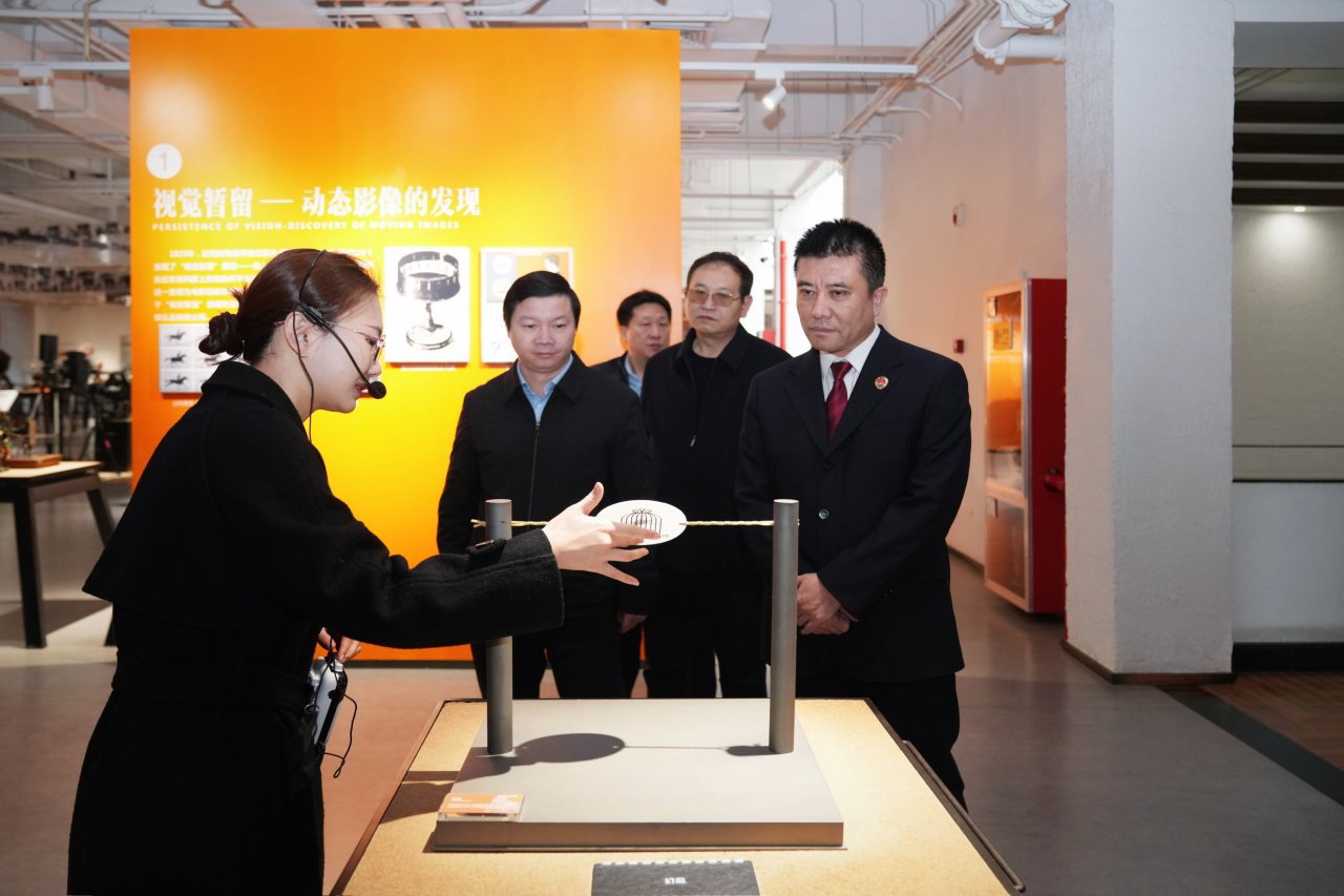 与会领导嘉宾参观西影电影园区及西影电影博物馆