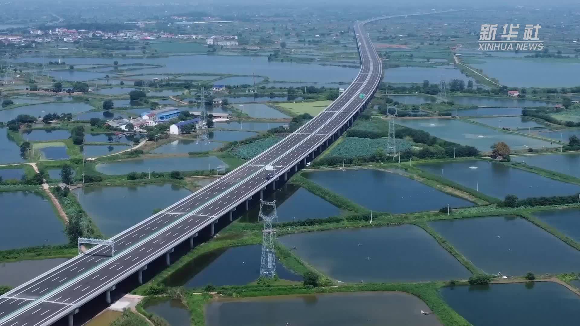 湖北武阳高速公路全线建成通车