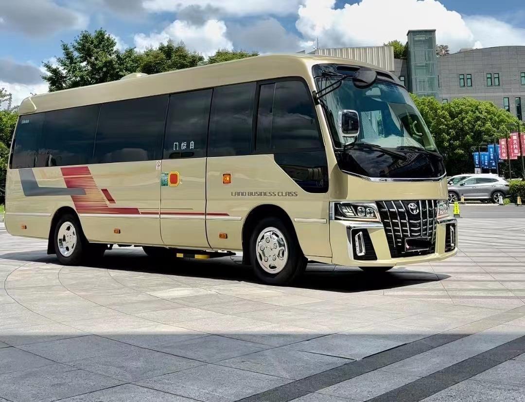 丰田考斯特方案对比豪华配置高性价比