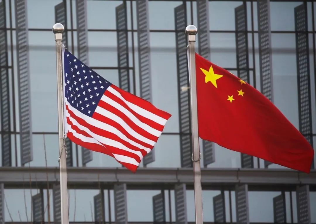 凤凰早报|习近平向APEC工商领导人峰会发表演讲