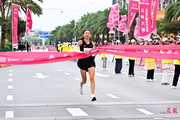 中国选手李芷萱