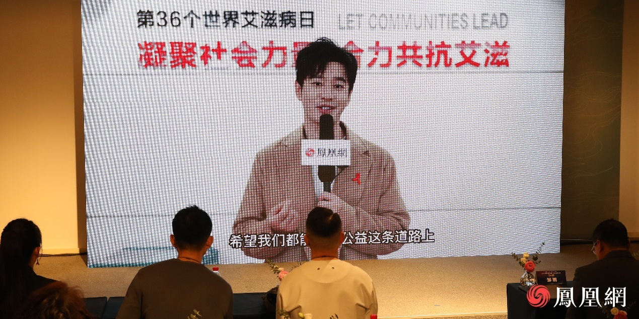 黄晓明暖心视频温暖现场嘉宾
