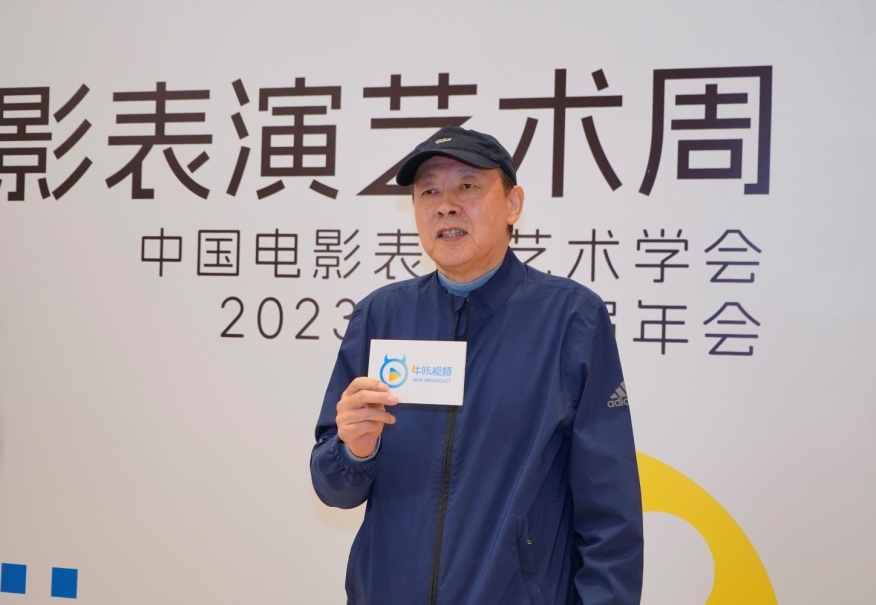 演员侯天来接受牛咔视频采访