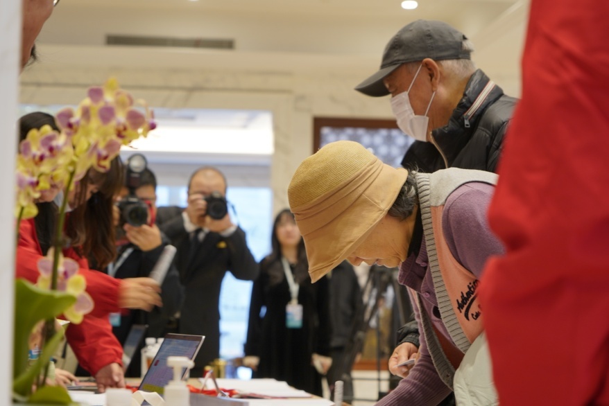 北京电影学院崔新琴教授签到