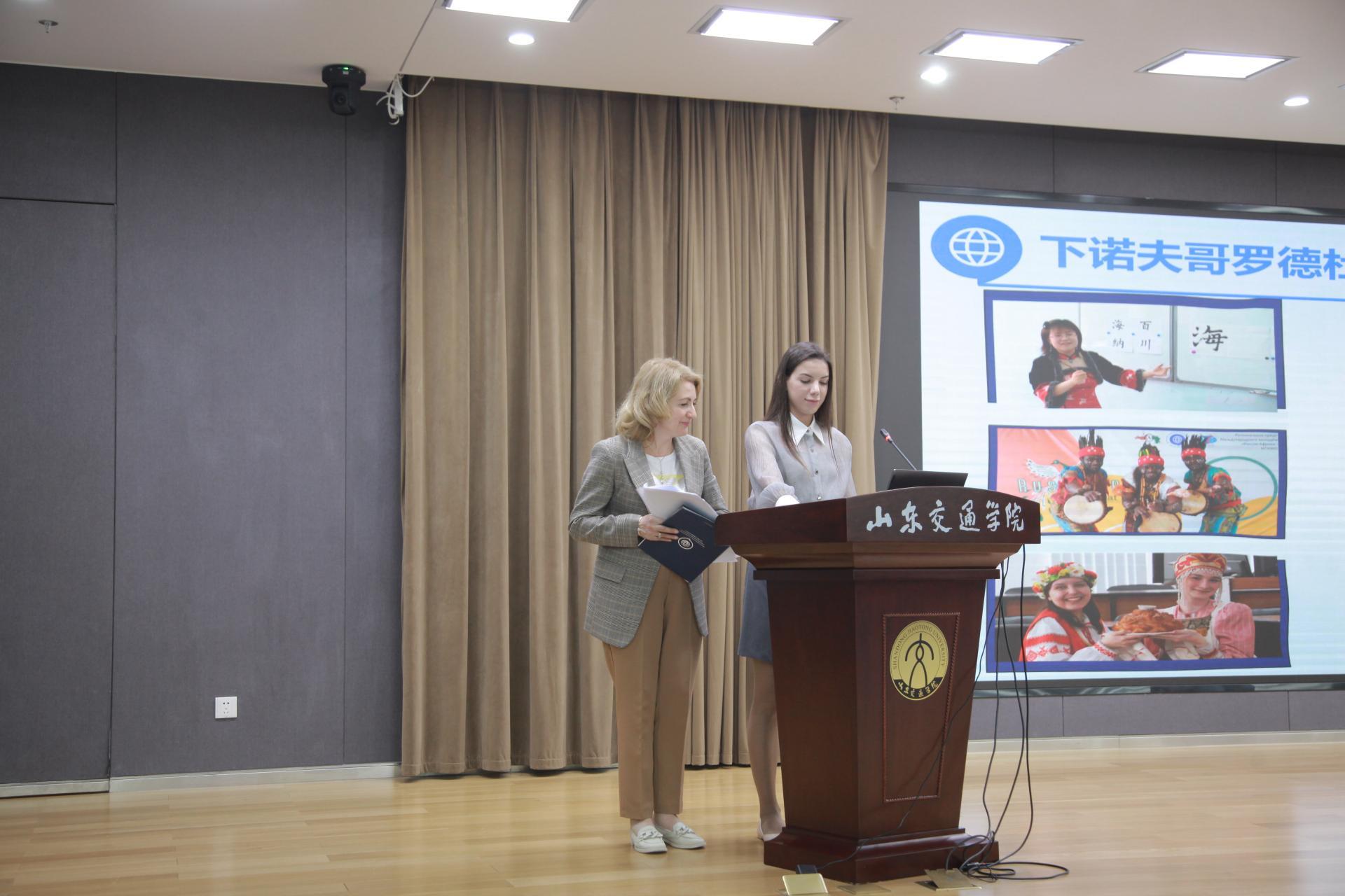 三所大学依次推介宣讲